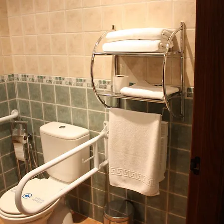 Hotell Don Pero 2*